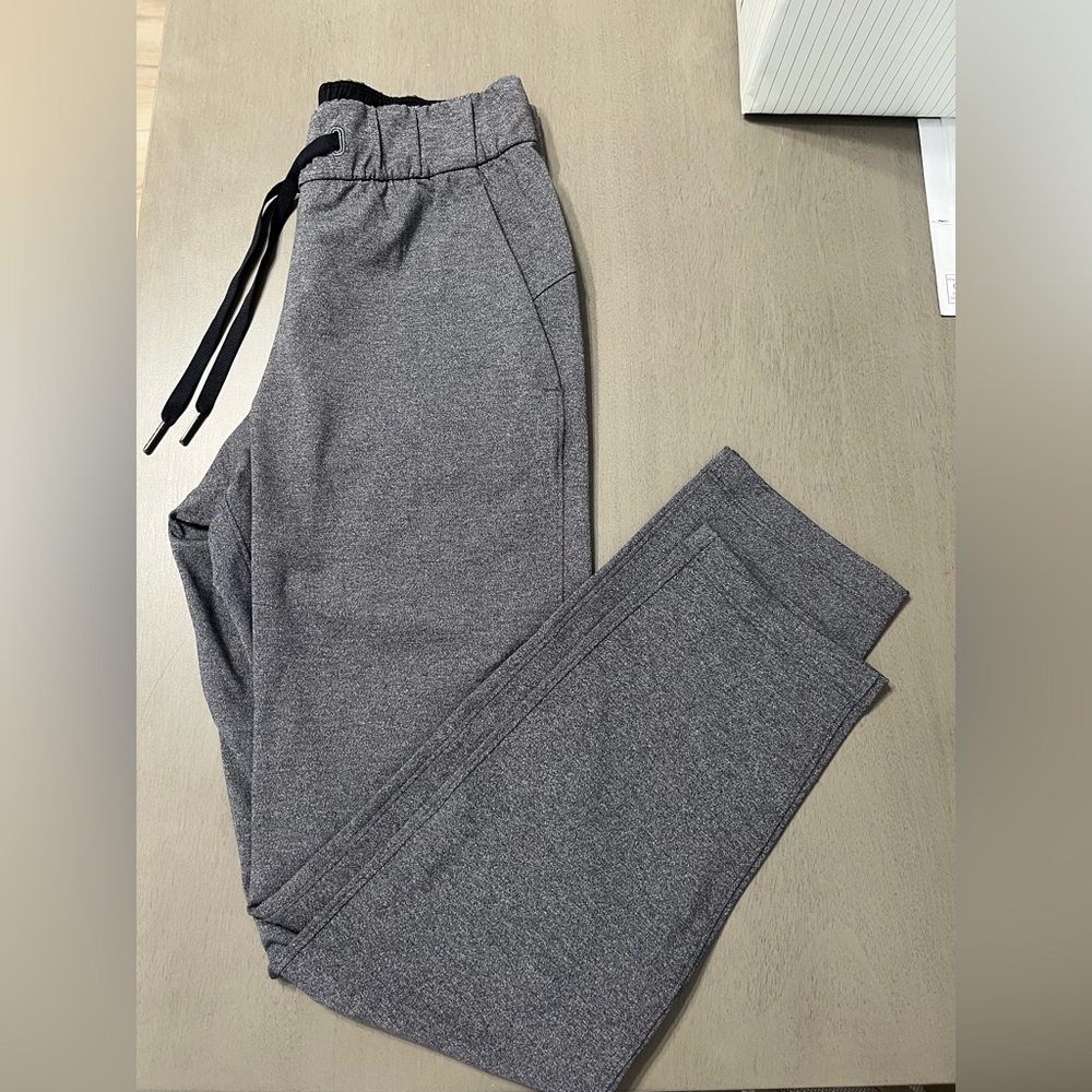 lululemon athletica Women’s Heather Gray Jogger Sweatpants
